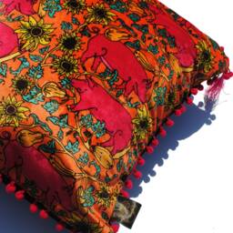 Pink & Orange Pig Printed Velvet Cushion , Farm Animals, Piggy, Floral, Farmhouse, Luxury, Sunflowers, Animal - thumbnail 2