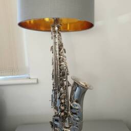 New Silver Saxophone Lamp With Hardwood Base, No Lampshade - thumbnail 3