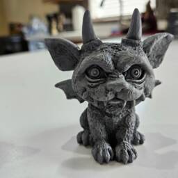 Gargoyle Statue - thumbnail 2