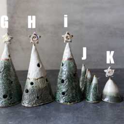 Handmade Ceramic Christmas Tree 22K Gold Detail Decor - thumbnail 3