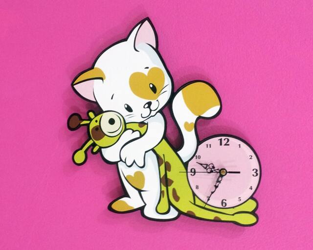 Kitten Giraffe Love Cartoon - Wall Clock - image 1