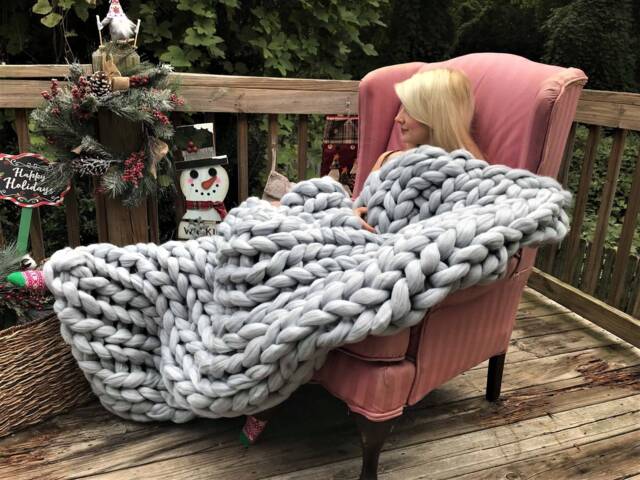 Chunky Knit Blanket, Super Chunky Knittted Throw Arm Knitted Merino Wool Knits, Knitting - image 1