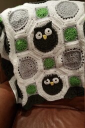 Crocheted Owl Baby Blanket, Lap Afghan, Gender Neutral Boy Gift, Girl Crib Car Seat & Stroller Afghan - thumbnail 4