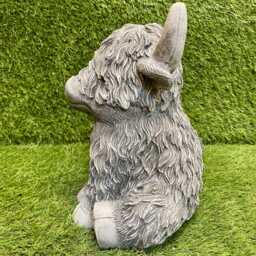 Large Concrete Highland Cow Ornament Outdoor Animal Cute Garden Sculpture Frost Protected - thumbnail 3