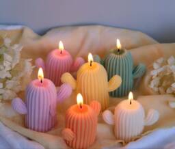 Handmade Soy Wax Cactus Candle - Sculptural Decorative Home Decor Mother's Day Gift Easter Decoration - thumbnail 1