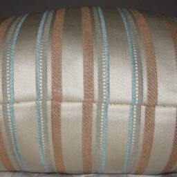 "striped Decorative Pillow Cover 18""x 18" - thumbnail 3