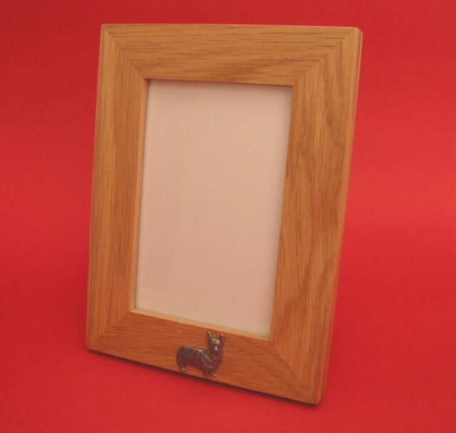 "Corgi Dog Portrait Real Oak Picture Frame 6"" X 4" - image 1