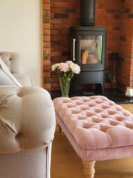 100 cm X 54 Oxford Chesterfield Footstool/Ottoman Deep Buttoned Chenille Velvet Coffee Table Footstool. Delivery To UK Only