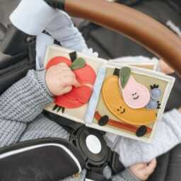 Mini Felt Quiet Book Baby's First Sensory Learning Toy - thumbnail 1