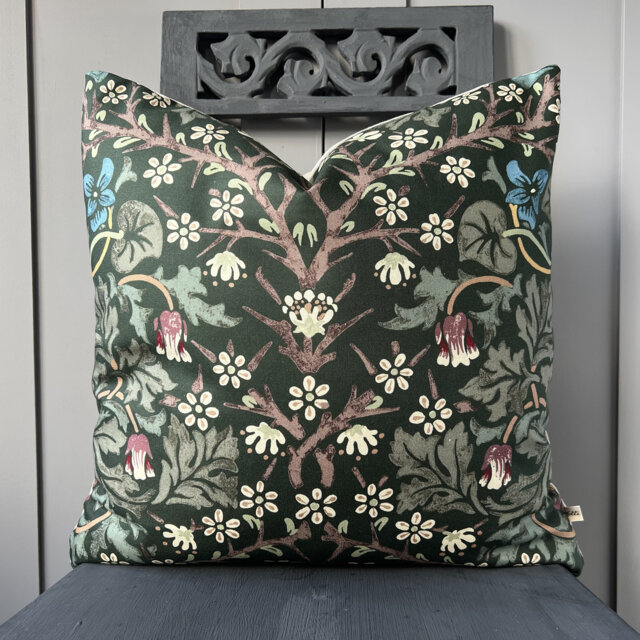 William Morris Blackthorn Luxury Designer Fabric Vintage Scatter Cushion Sofa Throw Pillow Cover - image 1