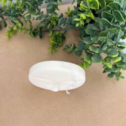 Hand Poured Moon Face Soy Candle - thumbnail 3