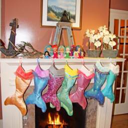 Long Fur Mermaid Tail Stocking, Christmas Sequin, Fur, I Believe in Mermaids - thumbnail 4