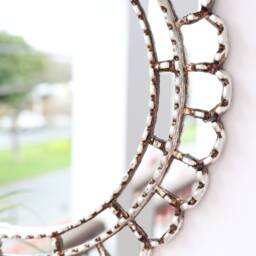 "Peruvian Mirrors ""Harmonious Silver 45 cm" - thumbnail 3