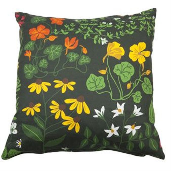 Pillow Cover Green White Yellow Orange Pink Wild Flowers Herbs Botanical Decorative Pillow For Throw Pillows Floor Cushions Accent Pillows