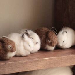 Needle Felted White Bunny Christmas Tree Ornament - Made To Order - thumbnail 3