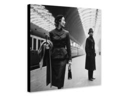 Toni Frissell Fashion Model Print, Paddington Station, London, 1951 - thumbnail 1
