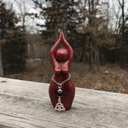 Brigid Story Goddess Statue - Statue, Celtic Priestess, Druid, Triskele, Triquetra, Triple Goddess, Brigit, Bridget, Bride - thumbnail 4