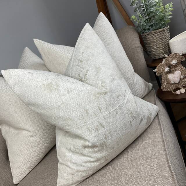 Decorative Natural Beige Ivory Cushion Cover Scatter Pillow For Neutral Home Decor, Throw Design Project Fabric - image 1