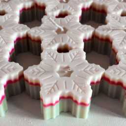Snowflake Triple Colour Candle, Christmas Slice Or Tree Scent, Star Candle Gift in Box - thumbnail 3