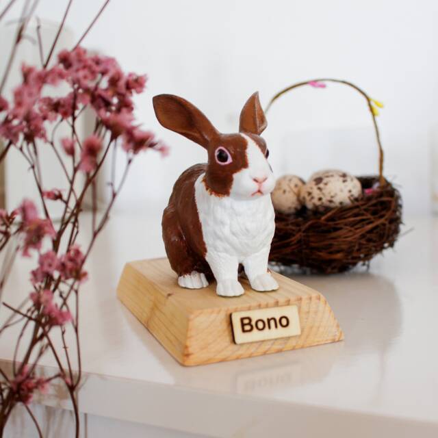 Elegant Rabbit Statue Handmade Resin Sculpture For Home Decoration - image 1