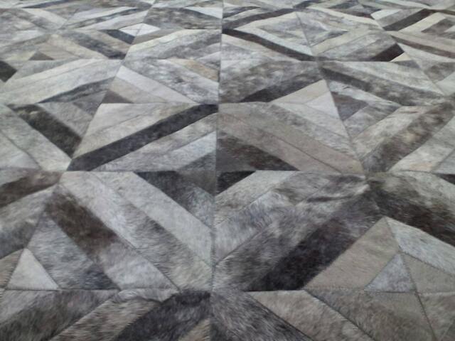 Cowhide Patchwork Rug Raw Leather Argentina - Free Shipping Model Rombo, 8' X 11' Mix Of Medium & Dark Grey Handmade - image 1