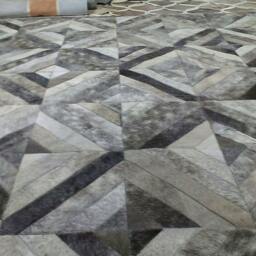 Cowhide Patchwork Rug Raw Leather Argentina - Free Shipping Model Rombo, 8' X 11' Mix Of Medium & Dark Grey Handmade - thumbnail 2