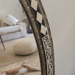 Oval Moroccan Oriental Mirror With Cow Bone Frame - thumbnail 4