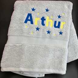 Personalised Name & Stars Towel/Childrens Swimming Towel Hand Bath Sheet Time Gift New Baby - thumbnail 2