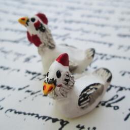 Hand-Sculpted Miniature Chickens & Nest Fairy Garden Terrarium Decor - thumbnail 3