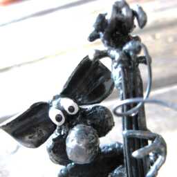 Cello Playing Mouse Sculpture - thumbnail 4