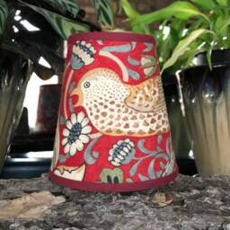 William Morris Strawberry Thief Crimson - Handmade Candle Clip Lampshade For Wall Lights/Chandeliers - thumbnail 2