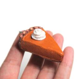 Pumpkin Pie Slice Ornament - Handmade Thanksgiving & Christmas Decor - thumbnail 4