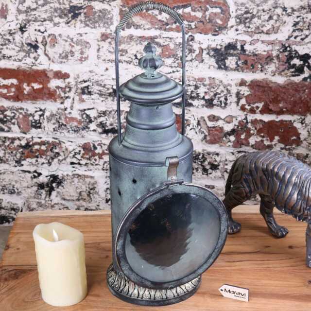 Orchha Vintage Style Railway Lantern - image 1