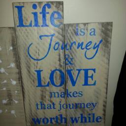Life Is A Journey Love Makes The Worth While Sign Distressed Wood Wall Hanging Modern Farmhouse Decor Dandelion - thumbnail 4
