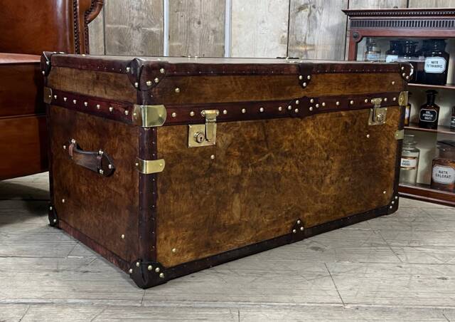 Luxury Handmade English Leather Hand Dyed Coffee Table Trunk, Room Decor - image 1