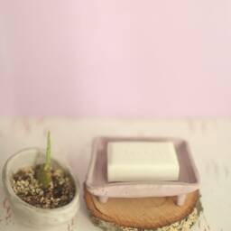 Pastel Classic Soap Dish - Ceramic Vintage Style - thumbnail 3