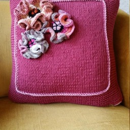Hand-Knitted Marsala Pillow Cover Floral Crochet Accent, 16 Inch - thumbnail 2