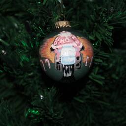 8 Pack Personalized Christmas Ornaments - thumbnail 4
