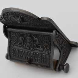 Bury Street London - Cast Iron Toilet Paper Holder With Lid Antique Iron Finish - thumbnail 3