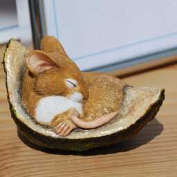 Realistic Mouse Figurine Sleeping in Conker Shell, Fine Handcrafted Detail, Size 1 3/4In High - thumbnail 2