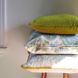 Vintage Floral Velvet Pillow Cover - Mid-Century Botanical, 20x20 - thumbnail 3