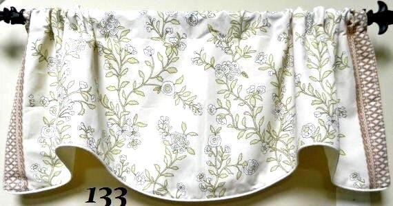 Fabricut Isabel Verbena Window Valance/Lined & Corded Rod Pocket Scalloped