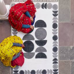 Minimalist Block Print Cotton Rug Bohemian Abstract Design, 4x6 Ft - thumbnail 3