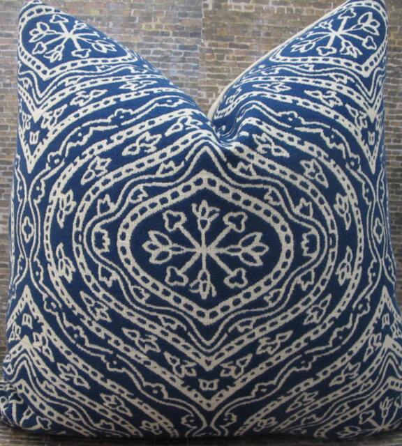 3Bm Designer Pillow Cover, Ria, Jacquard, Navy - image 1