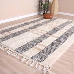 Authentic Moroccan Rug, Beni Ourain Rug 6x9 Ft - thumbnail 3