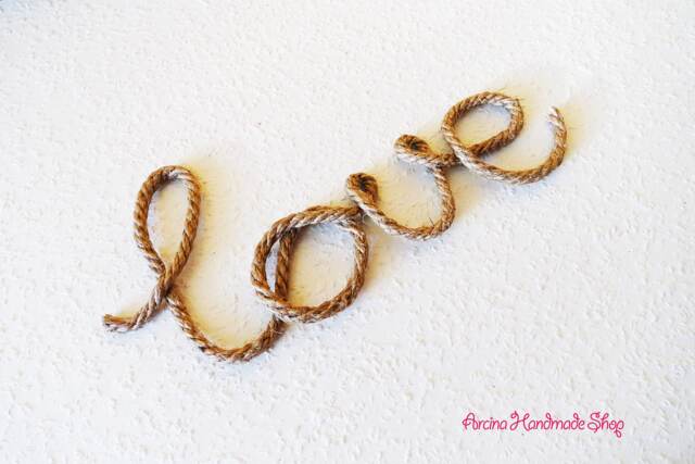 Rustic Rope Love Wall Sign Decor in Western Or Beach Style - image 1