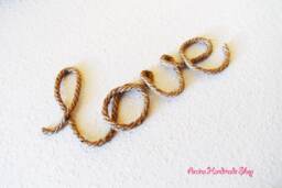 Rustic Rope Love Wall Sign Decor in Western Or Beach Style - thumbnail 1