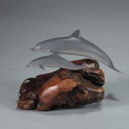 Dolphin & Calf By John Perry 7In Long Airbrushed Sculpture Statue Figurine - thumbnail 4