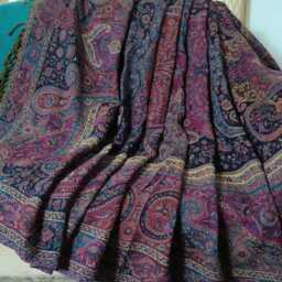 Luxury Boiled Pure Merino Wool Reversible Sofa Or Bed Throws For Ultimate Comfort & Style - Classic Bold Paisley Multi Coloured Pink& Blue - thumbnail 3