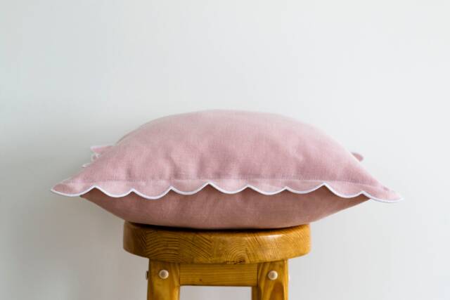 Blush Pink Linen Scalloped Edge Pillow Cover With White Detailing - 16x16'' Size - image 1